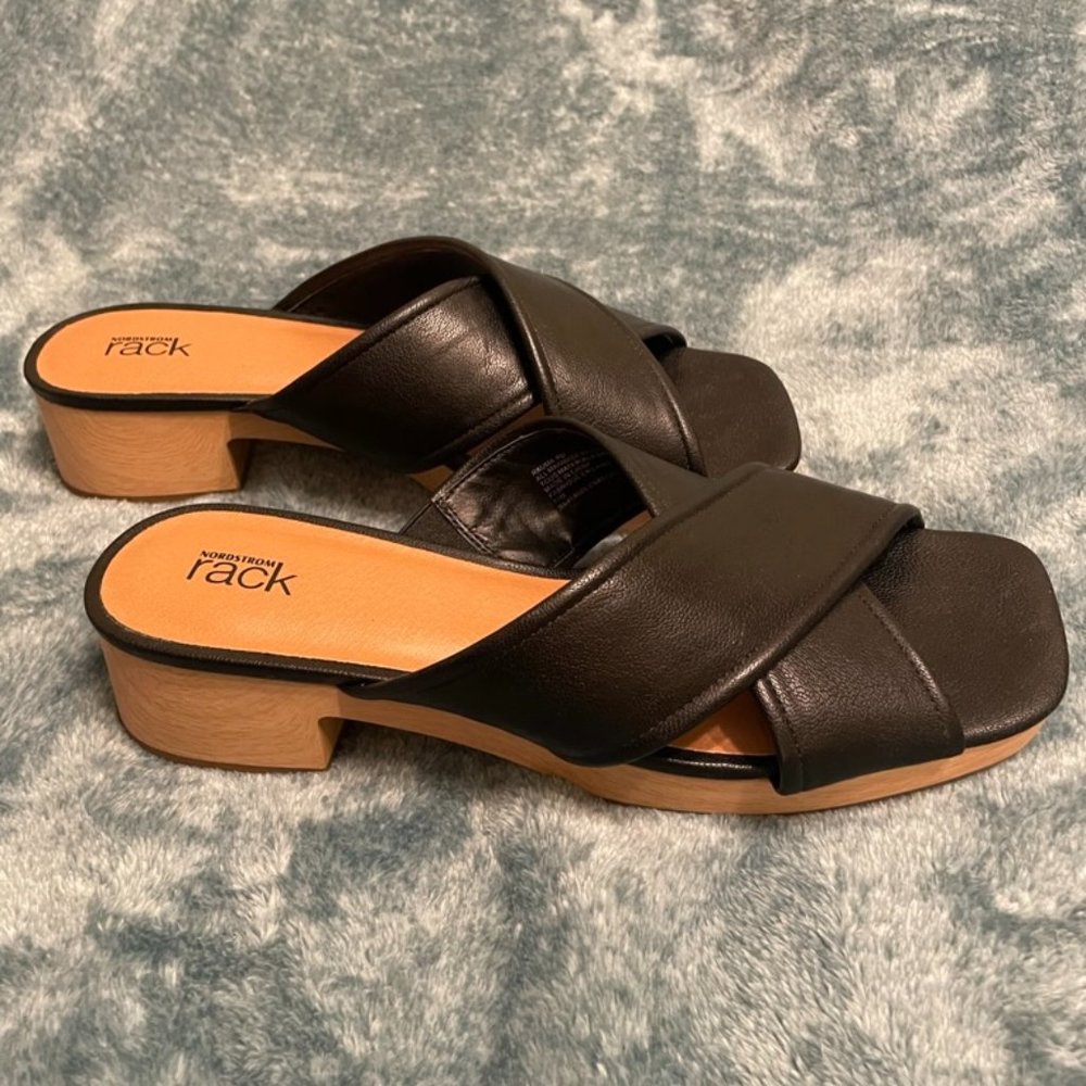 NEW Nordstrom Rack - Uma Slide Heeled Sandal in Black